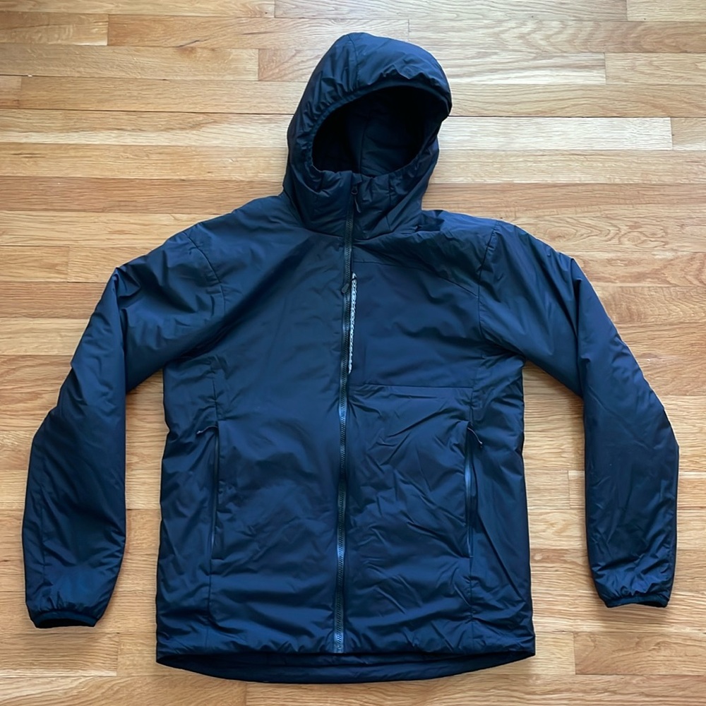 Paka Men’s Apu Lightweight Puffer